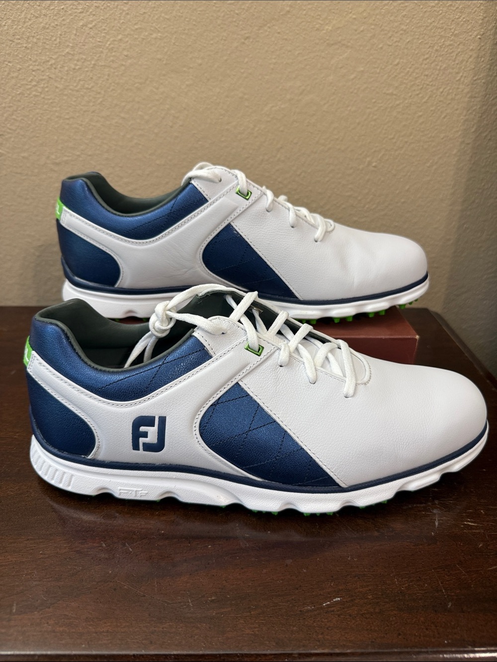 FootJoy White and Navy Men's Golf Sneakers